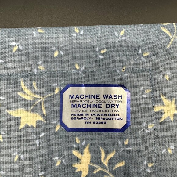 Vintage Placemats Napkins Set 1980s Floral Country Blue Taiwan Flowers Retro - Picture 4 of 10